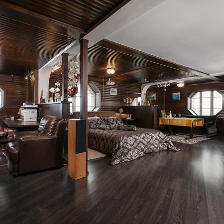 The Sky Loft Apartamento Kiev Exterior foto